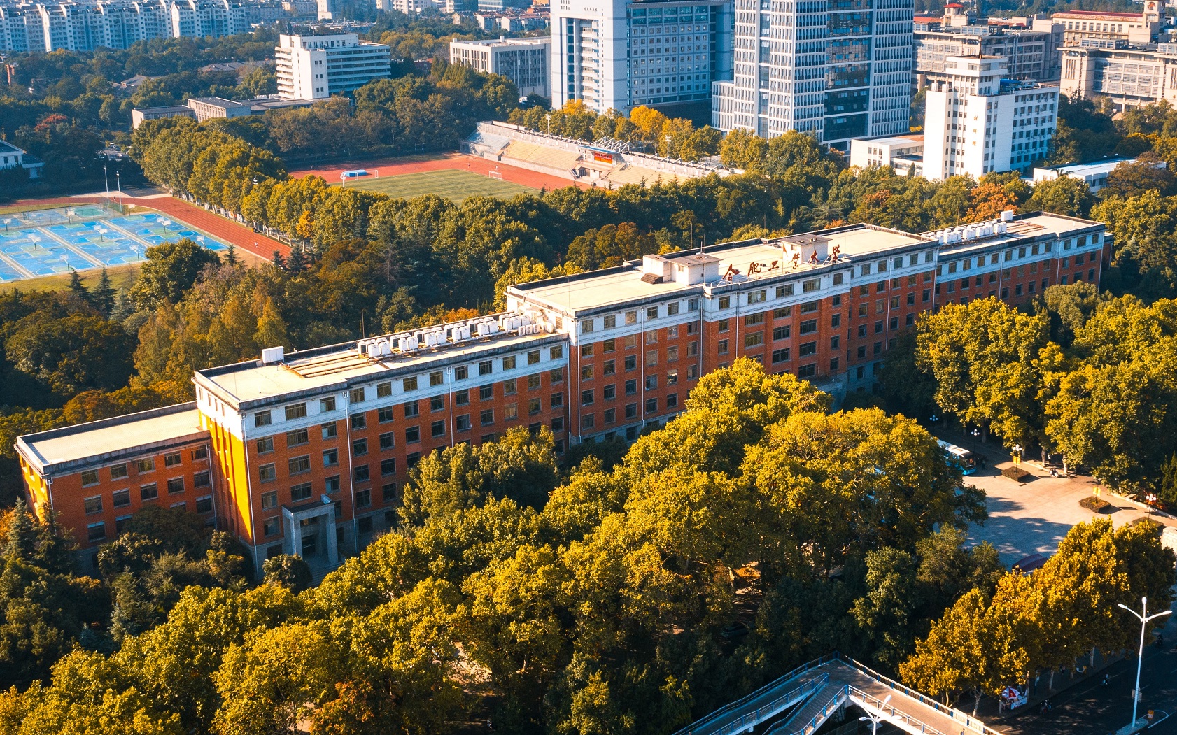 1734605547215690.png 3.png